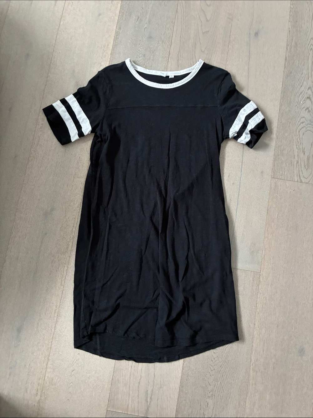 GAP - Women’s dresses - lot of 2